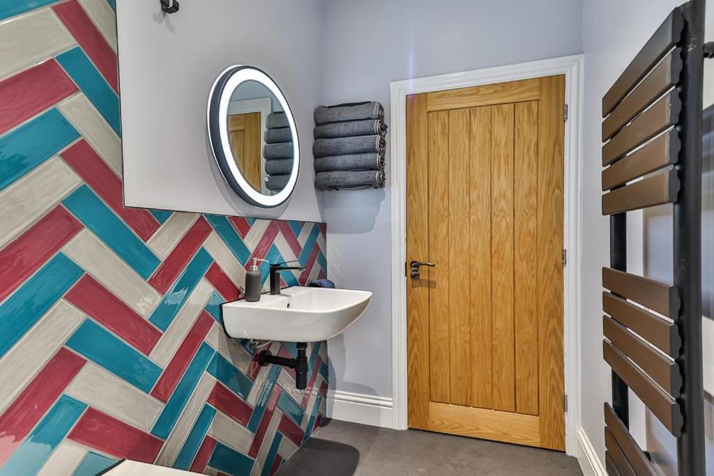 Luxury Spacious Pad With Games Room Sheffield Exteriér fotografie